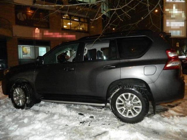 В центре Киева из автомобиля похитили 7 млн грн